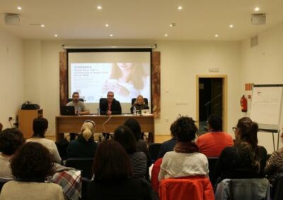 Mujeres y TIC's 2016